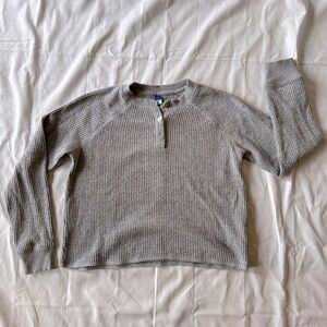 Old Navy gray cropped waffle knit sweater, size small
